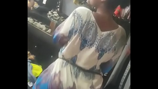Thick Congolese/Tanzania/Zambia lady flanks her big ass. Anyone know who she is?