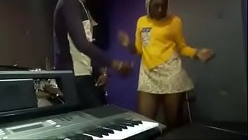 SIZE YANGU.MKV