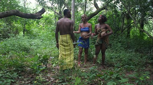 I must tell the king what I just saw – her new wife is a horny lesbian