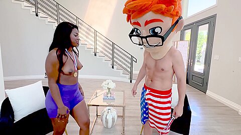 The Porn Dudes Casting Chronicles: Tessa Scores And Soars To Orgasmic Heights!